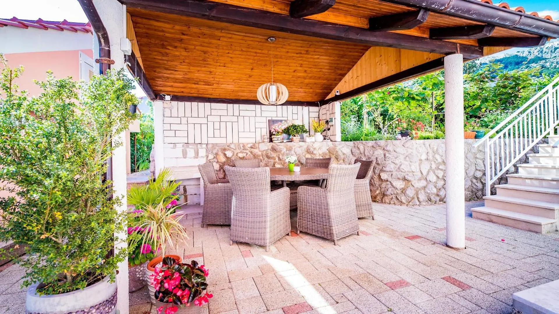 Apartments Nadica باشْكا كرواتيا